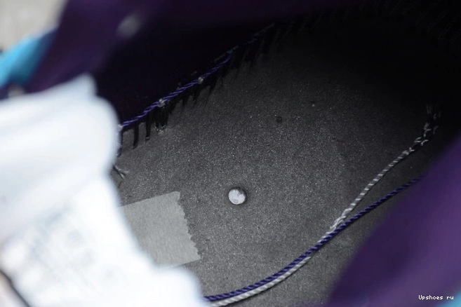  Mid 554724-415 Jordan 1 Hornets 0302